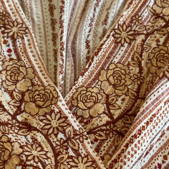 Savanna Jane | Boho Surplice Neckline Embroidered Blouse - Picture 5 of 8